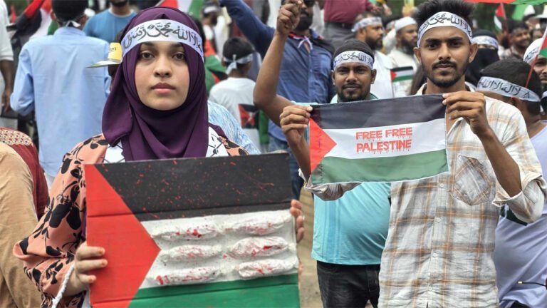 টাইমস অব ইসরায়েলে  নেতানিয়াহুর ছবি পেটানোর খবর