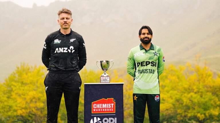 আজ টিভিতে খেলা দেখবেন