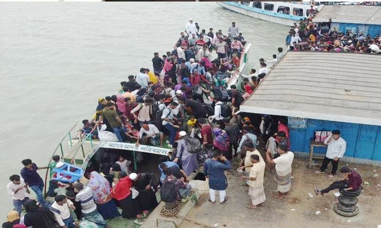  ঝুঁকিপূর্ণ নৌযানে ভোলা-বরিশাল-লক্ষ্মীপুর রুটে চলাচল, ব্যবস্থা নেওয়ার আশ্বাস