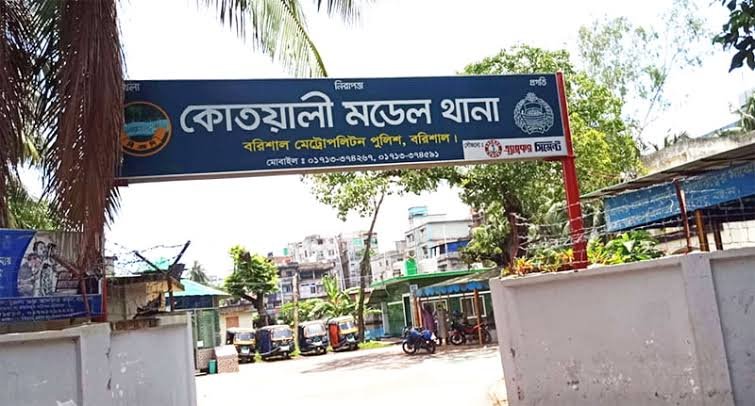 সেনা সদস্যকে মারধরের ঘটনায় ৫ জন আটক