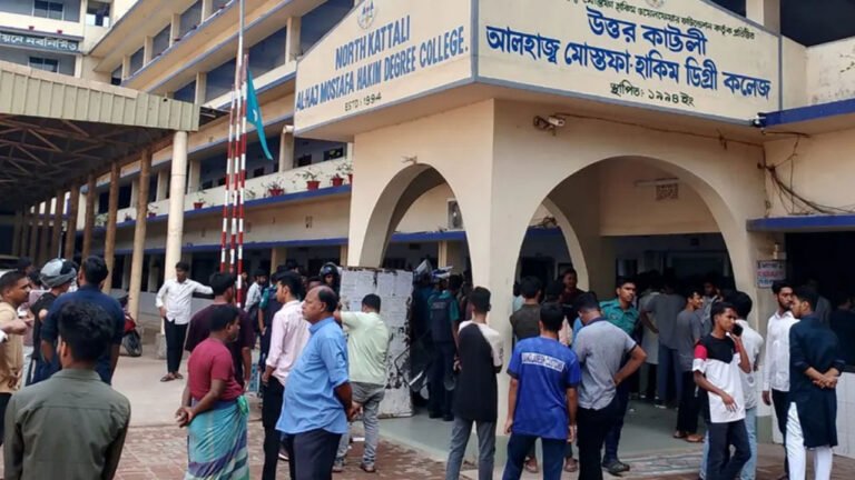 শিক্ষার্থী-ছাত্রদল ও এনসিপির সংঘর্ষ ও মারামারি