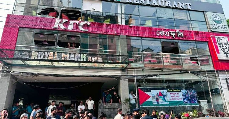 দোকান ও ব্যবসাপ্রতিষ্ঠানে ভাঙচুর-লুটপাটে জড়িত ৪৯ জন গ্রেফতার