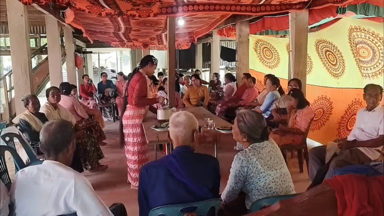 কলাপাড়ায় ধর্মীয় ভাবগাম্ভীর্যে রাখাইনদের গুরুদক্ষিণা উৎসব