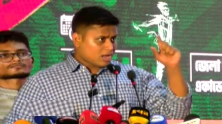 মানবিক করিডর নিয়ে অন্তর্বর্তী সরকারকে হাসনাত আব্দুল্লাহর হুঁশিয়ারি