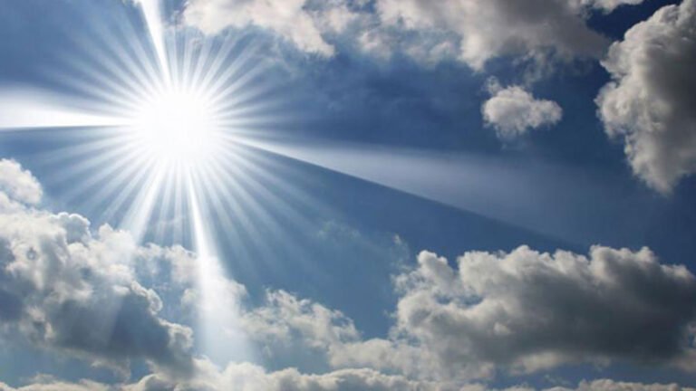 তাপদাহে পুড়ছে দেশ, স্বস্তি মিলবে ১৮ মে’র পর