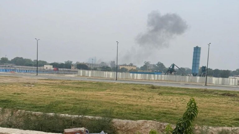 লাহোরে ভারতীয় ড্রোন ভূপাতিত করার দাবি পাকিস্তানের