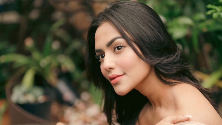 নুসরাত ফারিয়া বিশেষজ্ঞ চিকিৎসকের পর্যবেক্ষণে, জানালেন নিজের বর্তমান অবস্থা