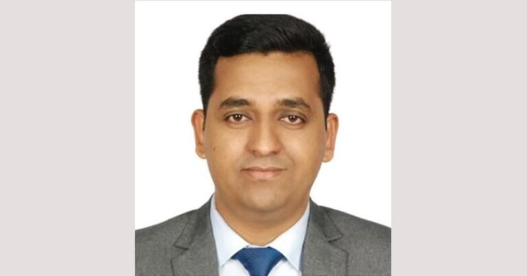 বাউফলে দুর্নীতি প্রতিরোধ কমিটির সভাপতিকে শাস্তির হুমকি ইউএনও’র, উত্তপ্ত বাক্য বিনিময়