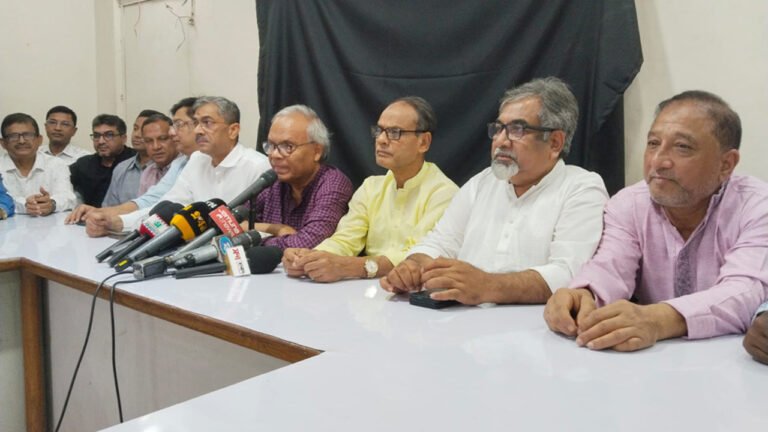 বিএনপিতে কারা যোগ দিতে পারবেন জানালেন : রিজভী