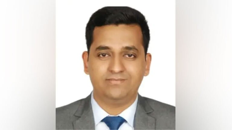 বাউফলে সাংবাদিককে জেল দেওয়ার হুমকি ইউএনওর