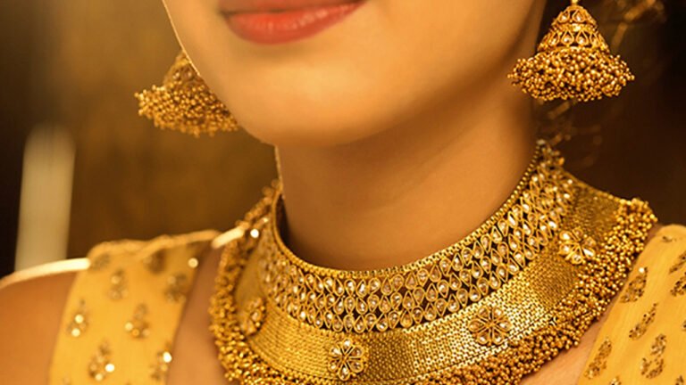 স্বর্ণের দামে বড় পরিবর্তন