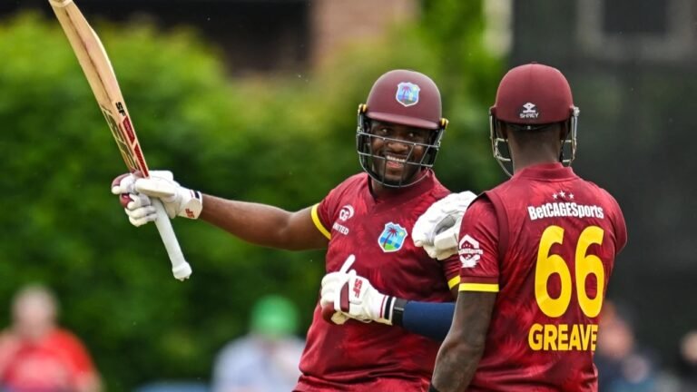 ১৬ বলে হাফসেঞ্চুরি, ডি ভিলিয়ার্সের রেকর্ডে ভাগ বসালেন ম্যাথু ফোর্ড