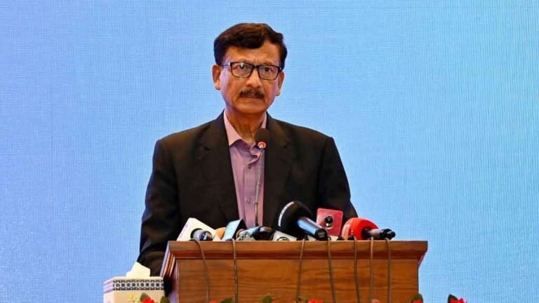 পররাষ্ট্র সচিবের দায়িত্ব ছাড়ায় ‘কোনো ইস্যু নেই’: পররাষ্ট্র উপদেষ্টা