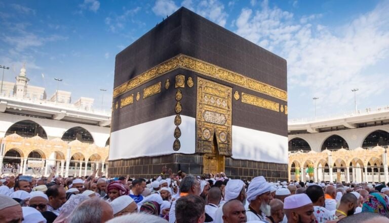 অননুমোদিত হজ থেকে বিরত থাকতে ধর্ম মন্ত্রণালয়ের অনুরোধ