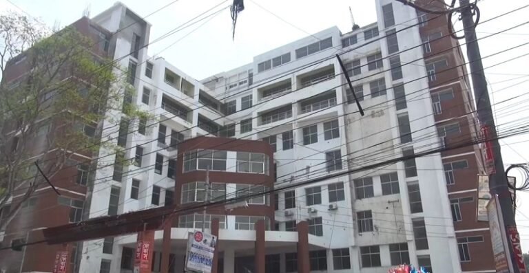 পিরোজপুরে স্কুলছাত্রীকে অ্যাসিড নিক্ষেপের হুমকি: গ্রেফতার হতে পারে অভিযুক্তরা