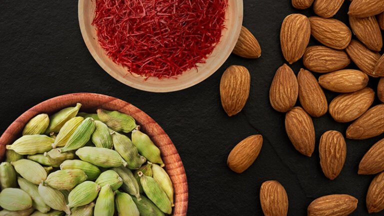 প্রতিদিন কেশর-এলাচ চা? মিলবে শরীর ও ত্বকের একাধিক উপকারিতা!