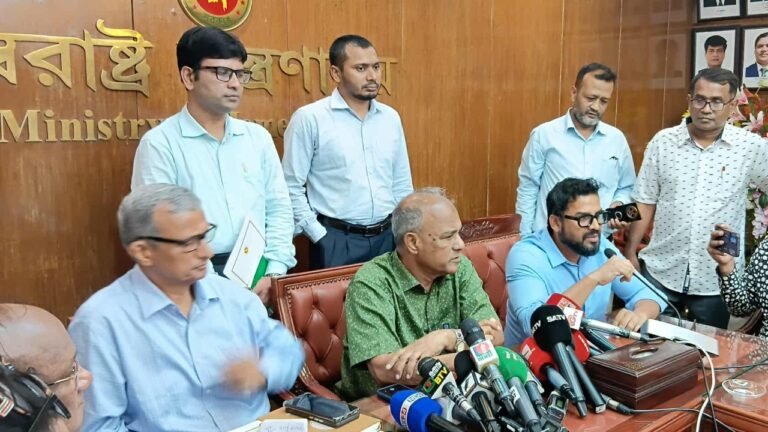 স্বরাষ্ট্র উপদেষ্টা: ঈদের বর্জ্য ব্যবস্থাপনায় প্রস্তুতি সম্পন্ন