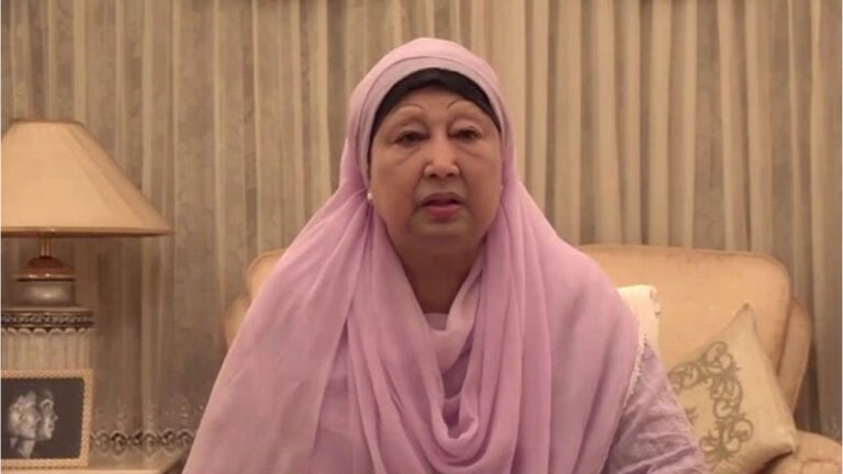 খুব শিগগিরই দেশে গণতন্ত্র ফিরবে: খালেদা জিয়া