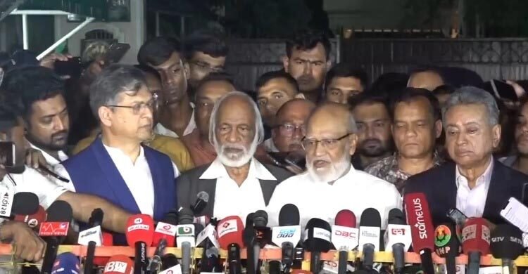 নির্বাচনী রোডম্যাপ ও উপদেষ্টা পরিষদ পুনর্গঠনের দাবি বিএনপির