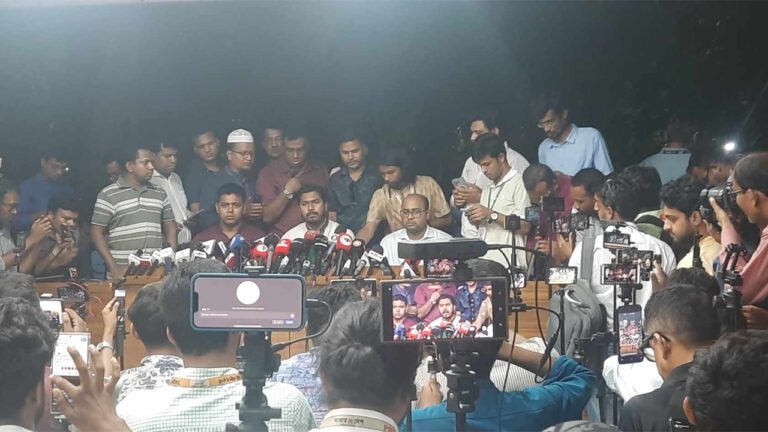 দুই উপদেষ্টার পদত্যাগ চেয়ে সরকারের প্রতি আহ্বান নুরুল হক নুরের