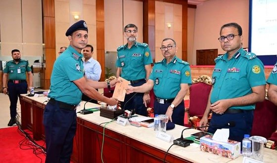 ডিএমপির শ্রেষ্ঠ ট্রাফিক সার্জেন্ট নির্বাচিত হলেন বাবুগঞ্জের তানভীর