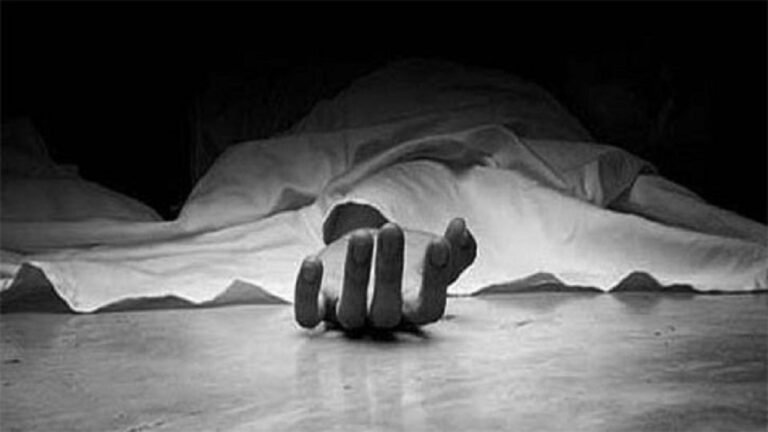 গলাচিপায় ব্যবসায়ীর ঝুলন্ত মরদেহ উদ্ধার