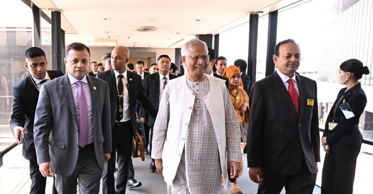 গন্তব্য জাপানে পৌঁছেছেন ড.মুহাম্মদ ইউনুস