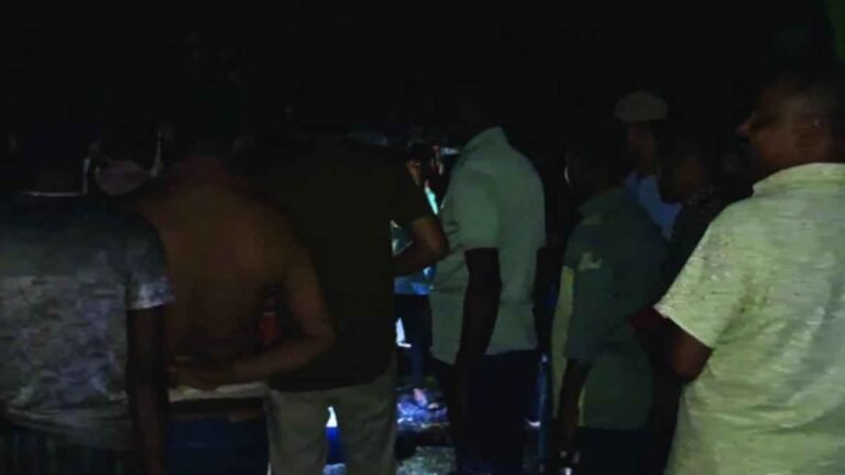 গোপালগঞ্জে নিয়ন্ত্রণ হারিয়ে মাহেন্দ্র উল্টে নিহত ১, আহত ৫