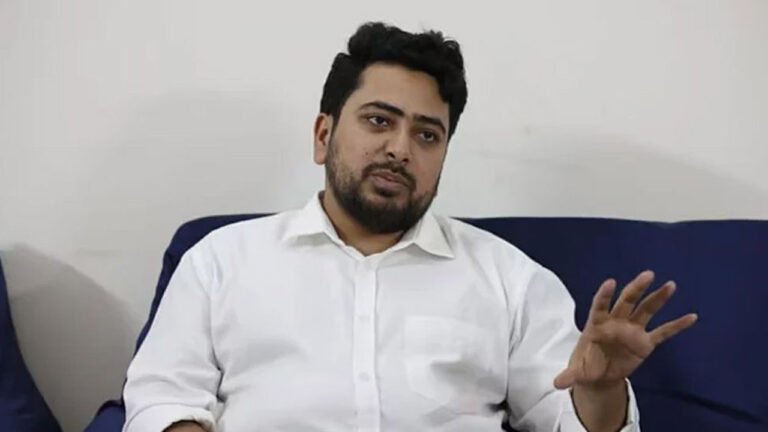 এনসিসি বিরোধীরা ফ্যাসিবাদী কাঠামোই চায়: নাহিদ ইসলাম