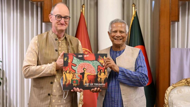 “বাংলাদেশ ছিল আমার কূটনৈতিক জীবনের ব্যতিক্রম অভিজ্ঞতা” — ট্রেস্টার