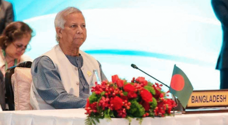 চার দিনের সফরে যুক্তরাজ্য যাচ্ছেন প্রধান উপদেষ্টা ড. ইউনূস