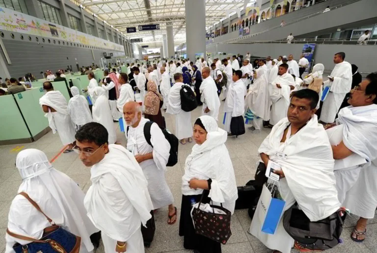 হজে ৪৩ বাংলাদেশির মৃত্যু, দেশে ফিরেছেন ৬৬ হাজারের বেশি হাজি