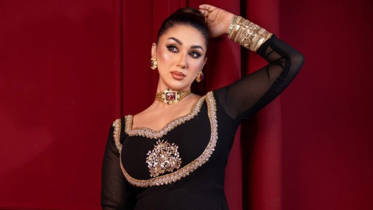 মাইলস্টোন ট্র্যাজেডিতে কাঁদলেন অপু বিশ্বাস