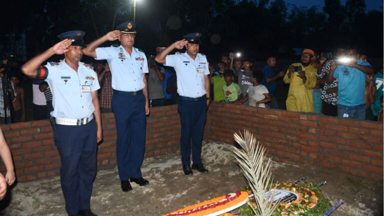 মানবিকতার প্রতীক মাহেরীনের প্রতি বিমান বাহিনীর সম্মান