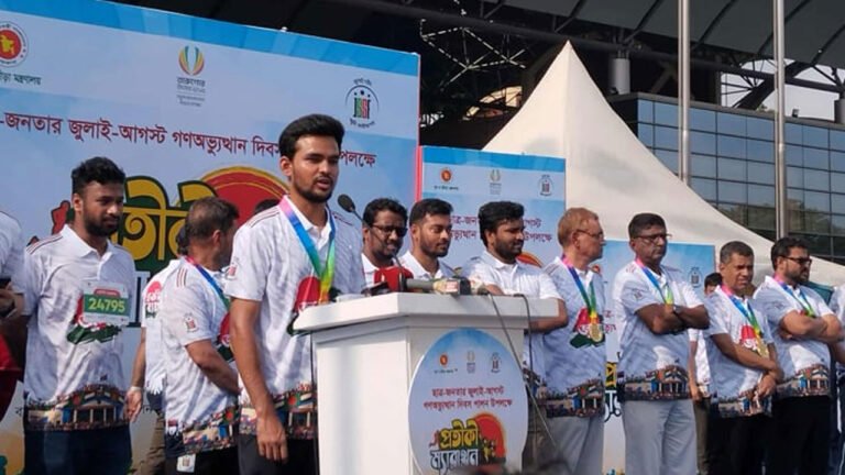 “জুলাই চেতনাকে আগামীর প্রজন্মে ছড়িয়ে দেওয়ার প্রত্যয় ক্রীড়া উপদেষ্টার”