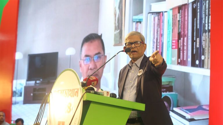 “স্বাধীনতা-সার্বভৌমত্বে যেমন আপস করিনি, গণতন্ত্রেও করব না” — ফখরুল