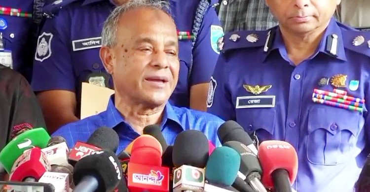 গোপালগঞ্জের ঘটনায় অপরাধীদের কাউকে ছাড় দেওয়া হবে না : স্বরাষ্ট্র উপদেষ্টা