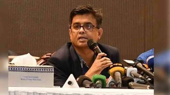 শৃঙ্খলা ও সততার জন্য জামায়াতের নেতৃত্ব প্রশংসনীয়: প্রেস সচিব শফিকুল আলম