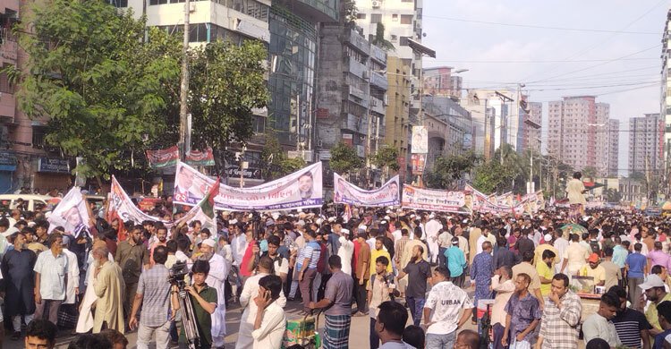 জুলাই শহীদদের স্মরণে বিএনপির মৌন মিছিল ও দোয়া অনুষ্ঠানের আয়োজন