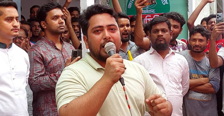 “পুরোনো বন্দোবস্ত আর চলবে না, তরুণরা পরিবর্তন চায়: নাহিদ ইসলাম”