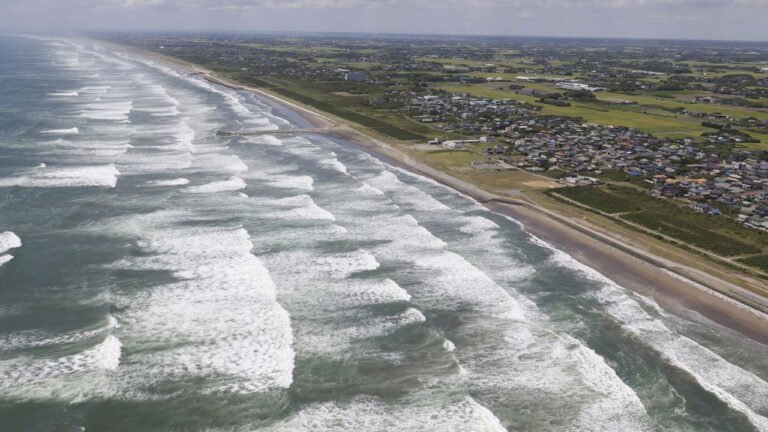 রাশিয়ায় শক্তিশালী ভূমিকম্প, জাপানসহ ১৪ দেশে সুনামি সতর্কতা জারি