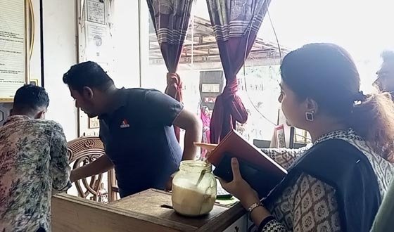 গৌরনদীতে হোটেল মালিককে ভ্রাম্যমান আদালতের জরিমানা