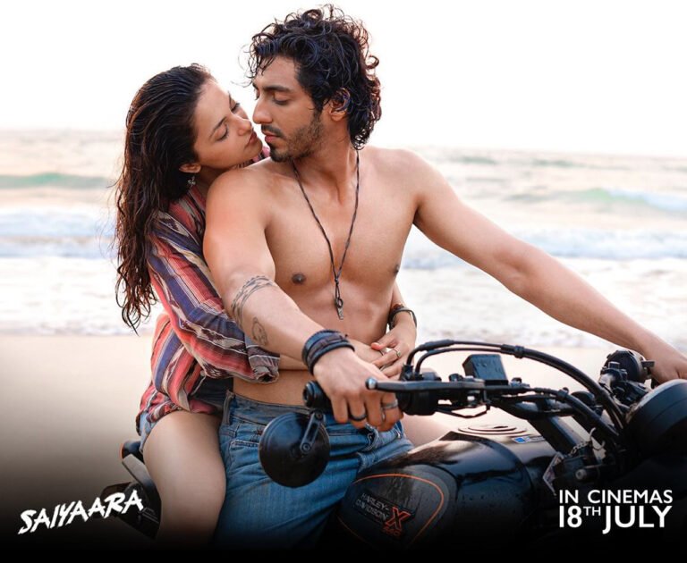 নিরবেই বাজিমাত, প্রথম ছবিতেই ৫০০ কোটির ক্লাবে আহান পান্ডে!