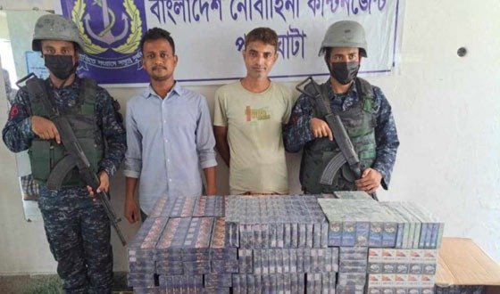 পাথরঘাটায় নৌবাহিনীর অভিযানে অবৈধ সিগারেট জব্দ, দুইজনের কারাদণ্ড