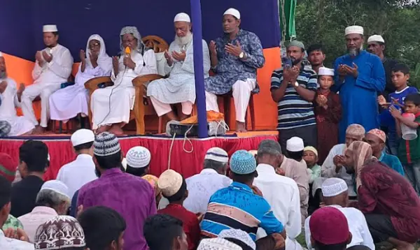 ইলিশ সংকটে ভোলায় জেলেদের বিশেষ দোয়া