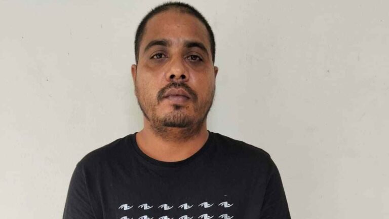 বরিশালে স্বেচ্ছাসেবক দল নেতা হত্যা মামলার দুই নম্বর আসামি গ্রেফতার