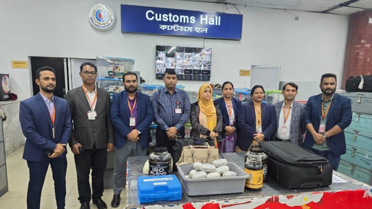 শাহজালাল বিমানবন্দরে ১৩০ কোটি টাকার কোকেইনসহ বিদেশি নারী আটক