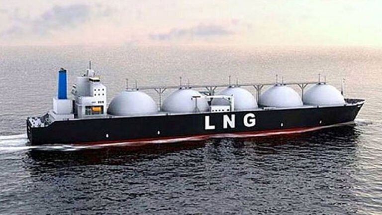 যুক্তরাজ্য থেকে তিন কার্গো এলএনজি কিনছে সরকার