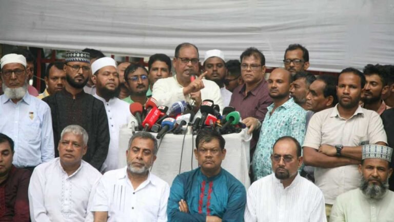 ফেব্রুয়ারির মধ্যেই নির্বাচন সম্পন্নের আহ্বান শামসুজ্জামান দুদুর