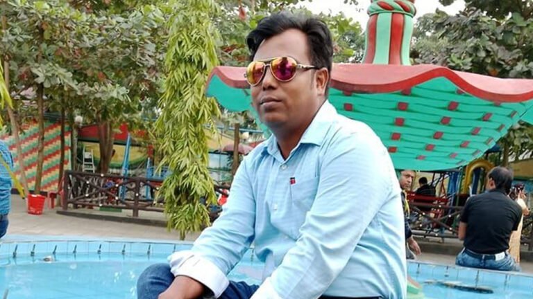 চায়ের দোকানে বসা অবস্থায় গাজীপুরে সাংবাদিক খুন